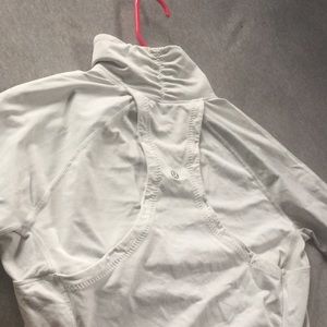 Lululemon jacket(OFFER)